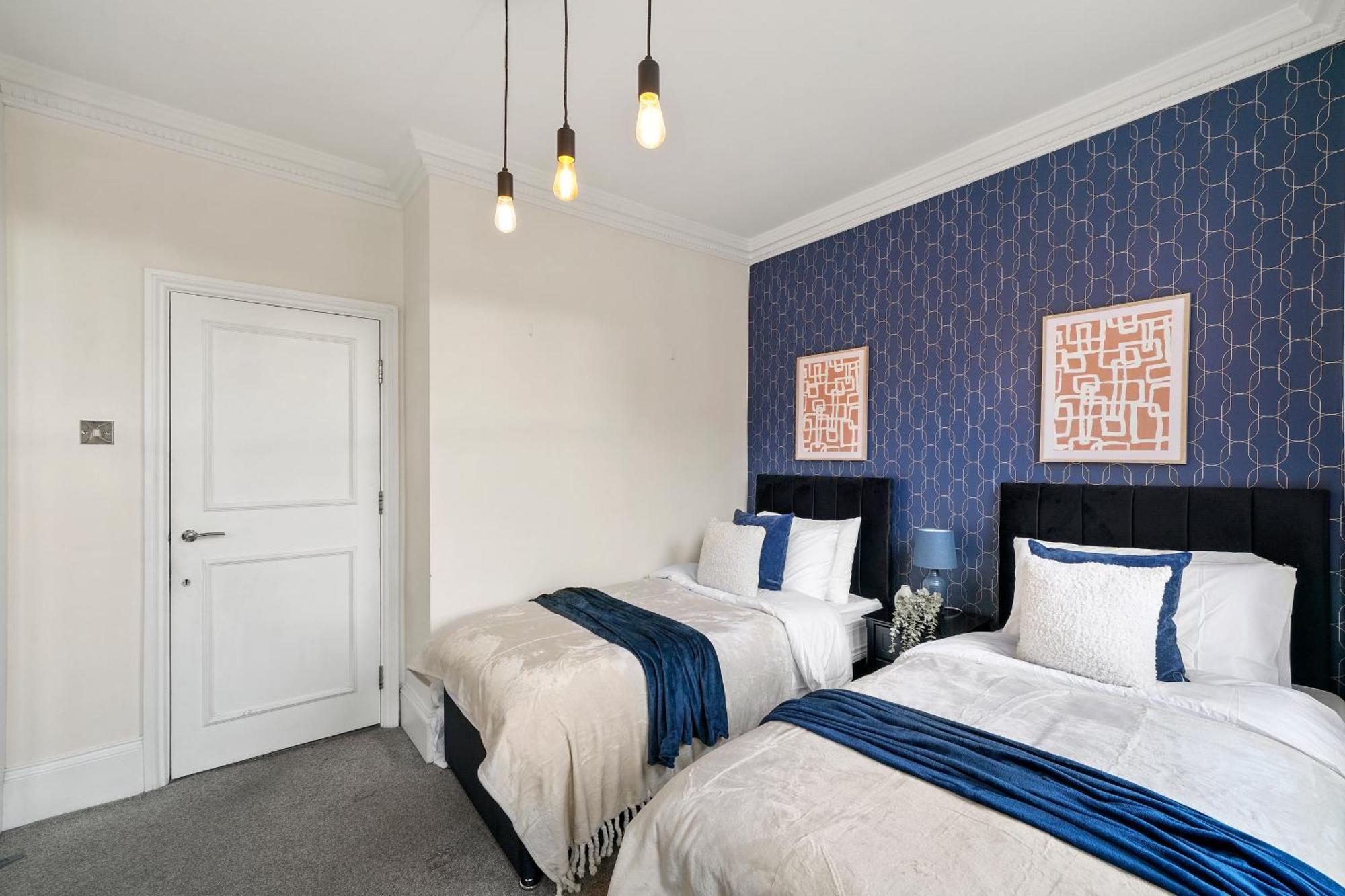 Delightful Flat In London - Sleeps 6 Daire Dış mekan fotoğraf