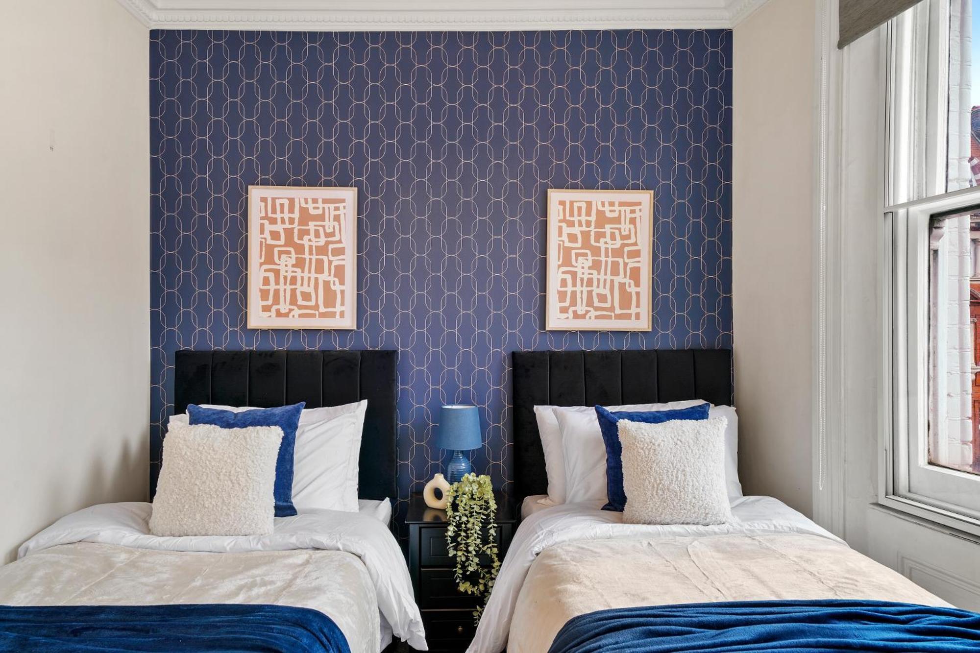 Delightful Flat In London - Sleeps 6 Daire Dış mekan fotoğraf